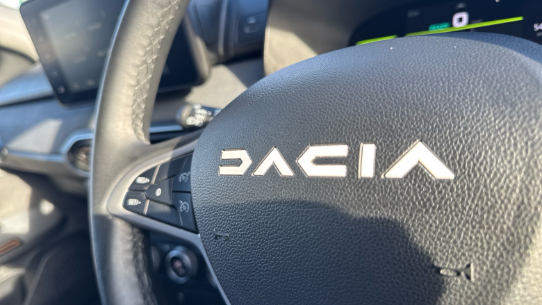 Dacia Jogger 1.6 HEV Extreme 5dr Auto Hybrid Estate